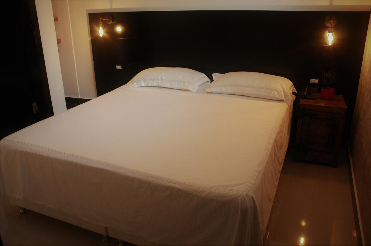 Hotel 1945 Aeropuerto Asunción Zewnętrze zdjęcie